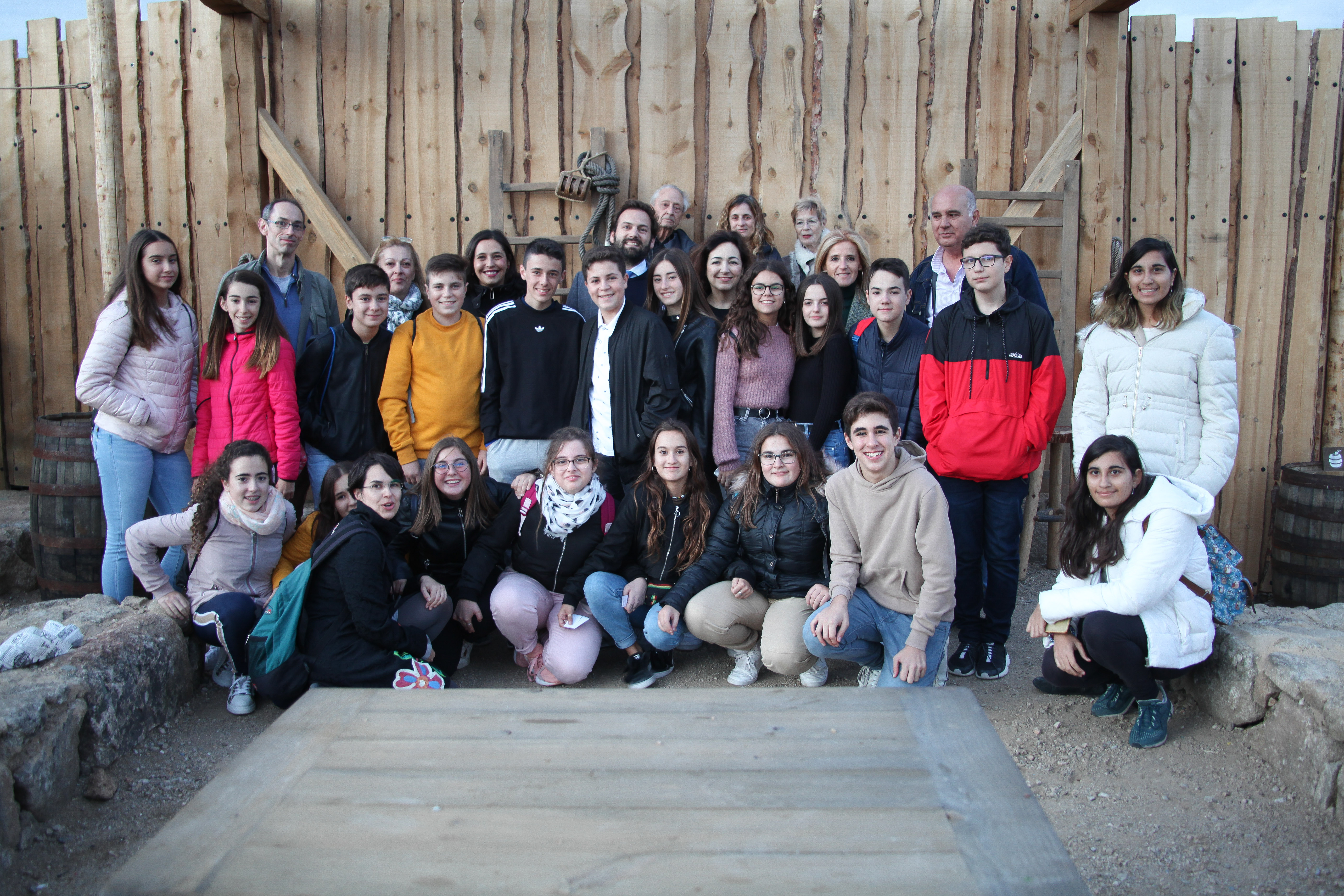 Una clase del IES ‘Río Júcar’ de Madrigueras y una alumna del IESO ‘Harevólar’ de Alovera, ganadores del I concurso de relatos para escolares de Puy Du Fou España